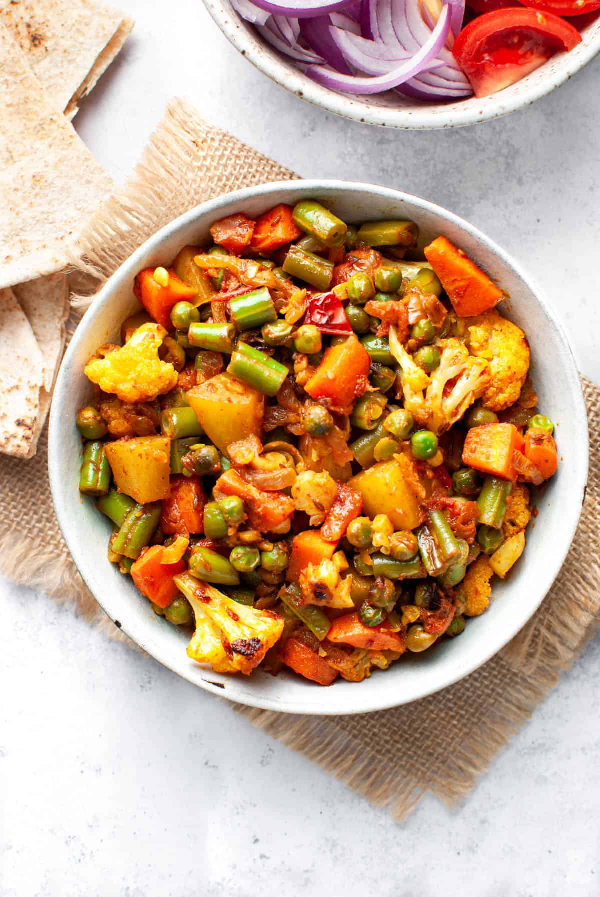 Mixed Vegetable with Curry Sauce
